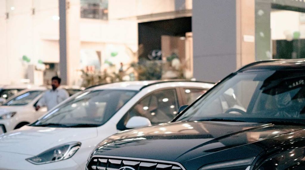 Consejos de ahorro para comprar un coche nuevo